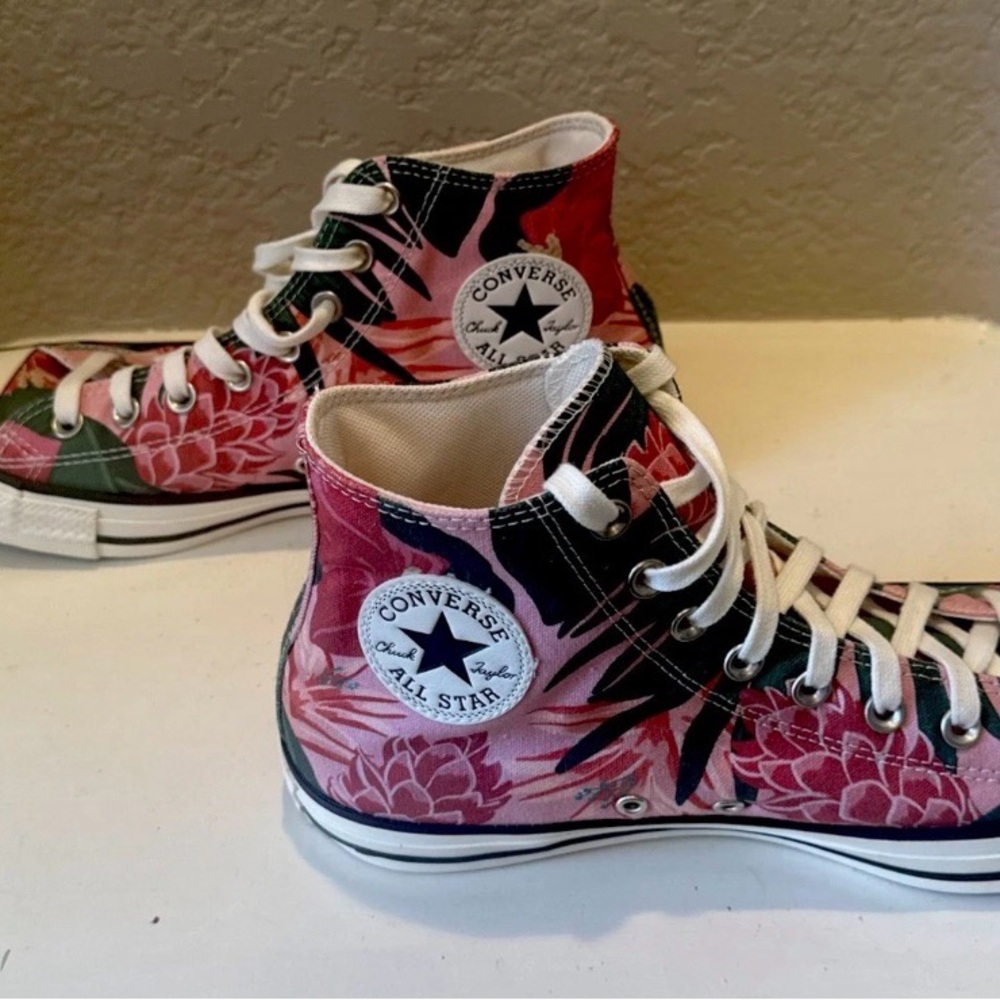 Jungle Scene Chuck Taylor High-Top Sneakers W10.5 M8.5 - Picture 2 of 10